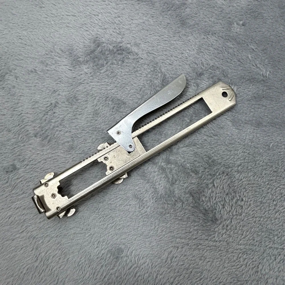 Vintage ST Taiwan Adjustable Jar Opener Stainless Steel Manual Lever Tool Silver